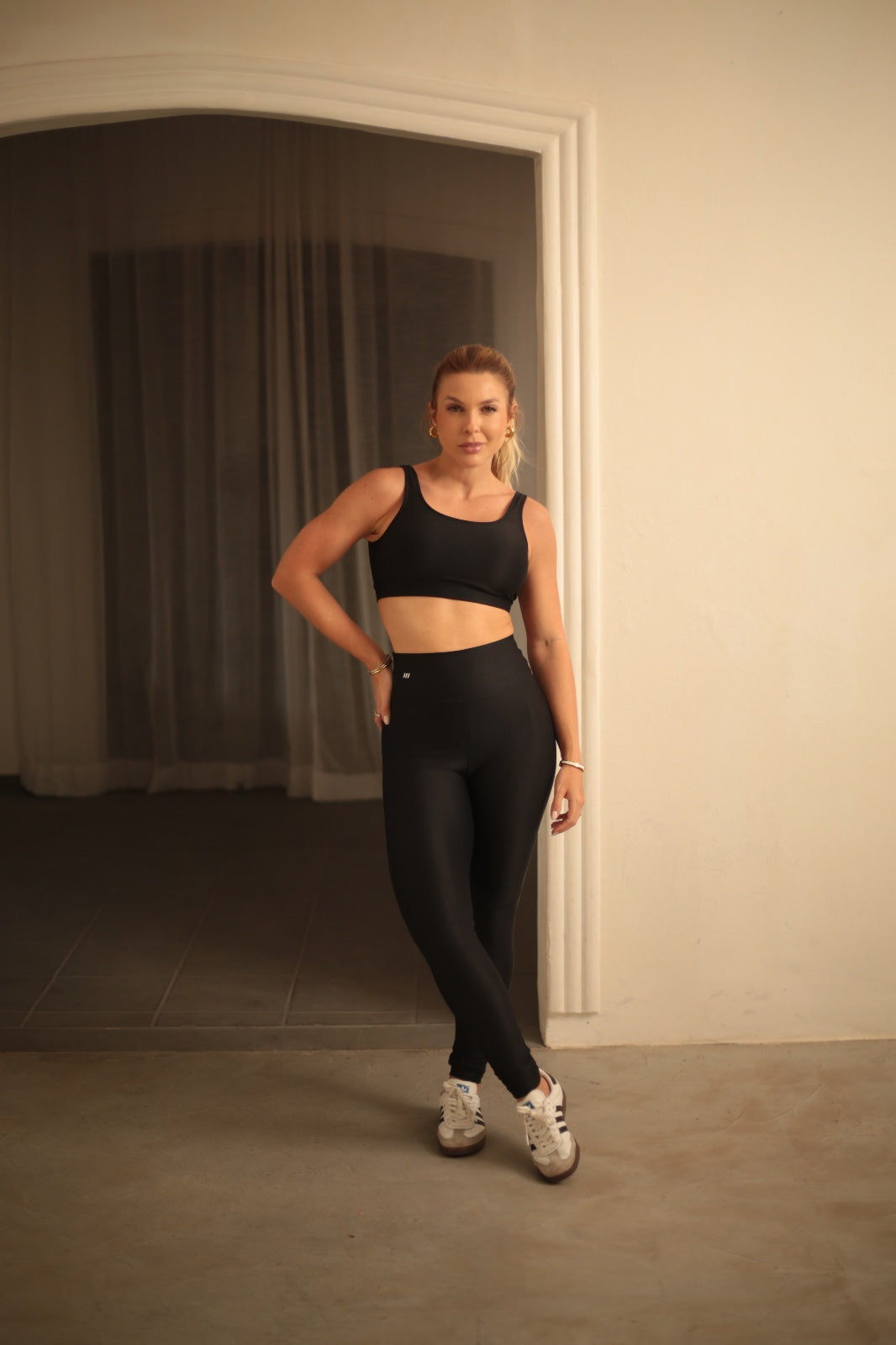 Black Jenny Set
